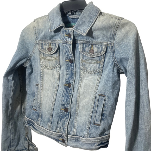 Abercrombie‎ & Fitch Medium Blue Jean Jacket Destroyed (lightly) 100% Cotton - Picture 7 of 8